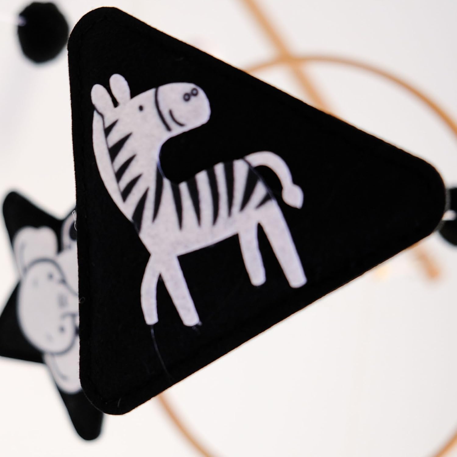 Vlokup Montessori Black White Crib Mobile with Safari Animals