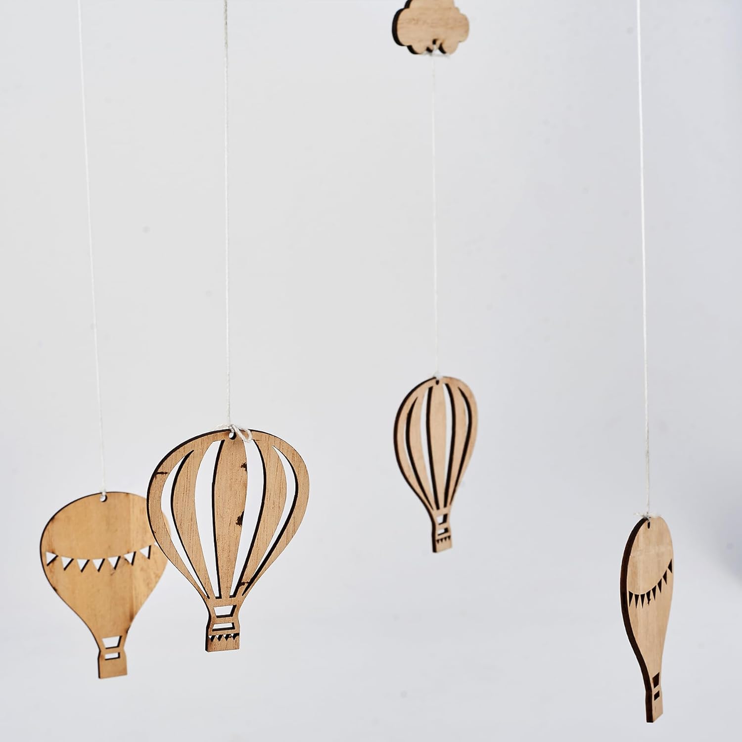 SANDOO Wooden Hot Air Balloon Crib Mobile
