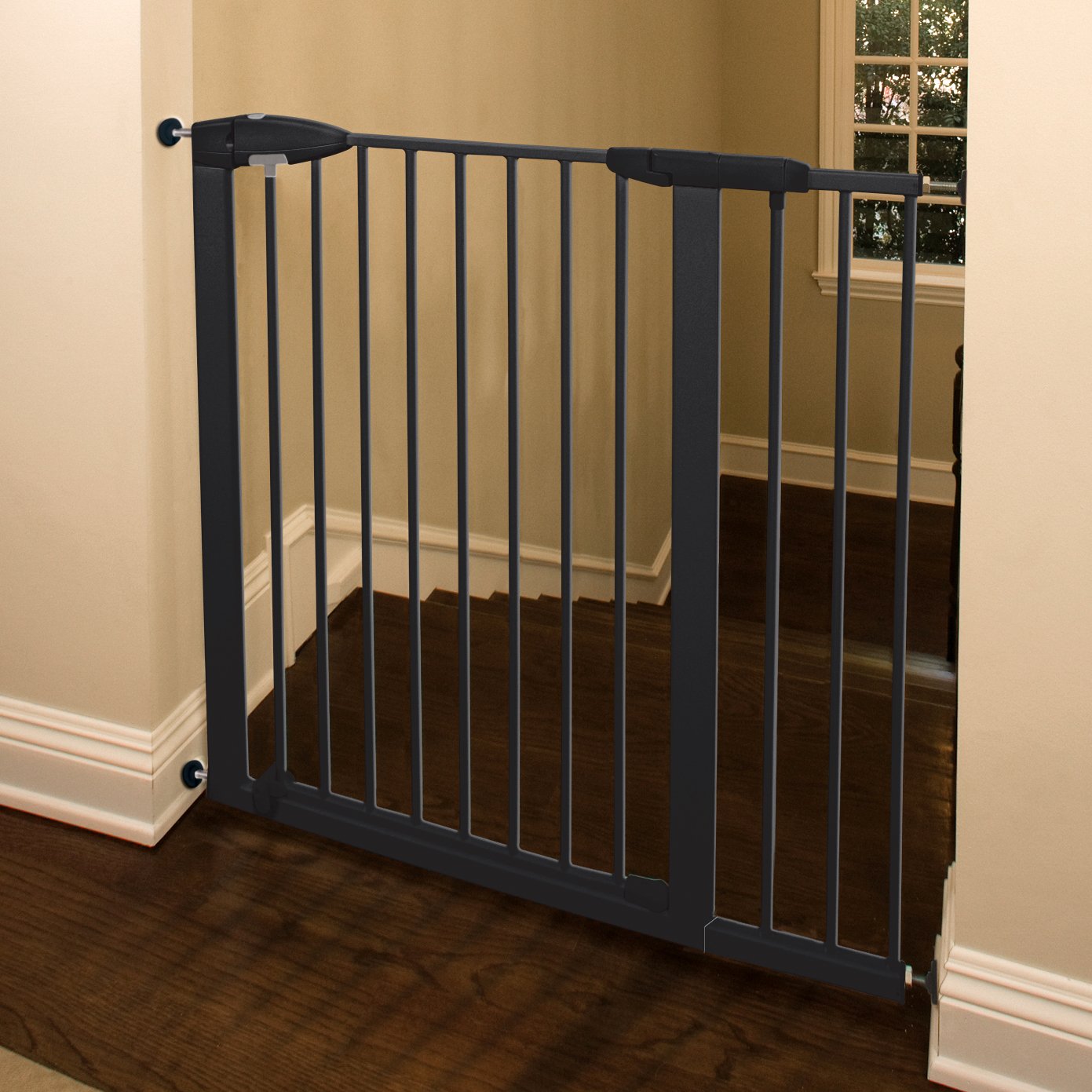 Munchkin Easy Close XL Metal Baby Gate Black