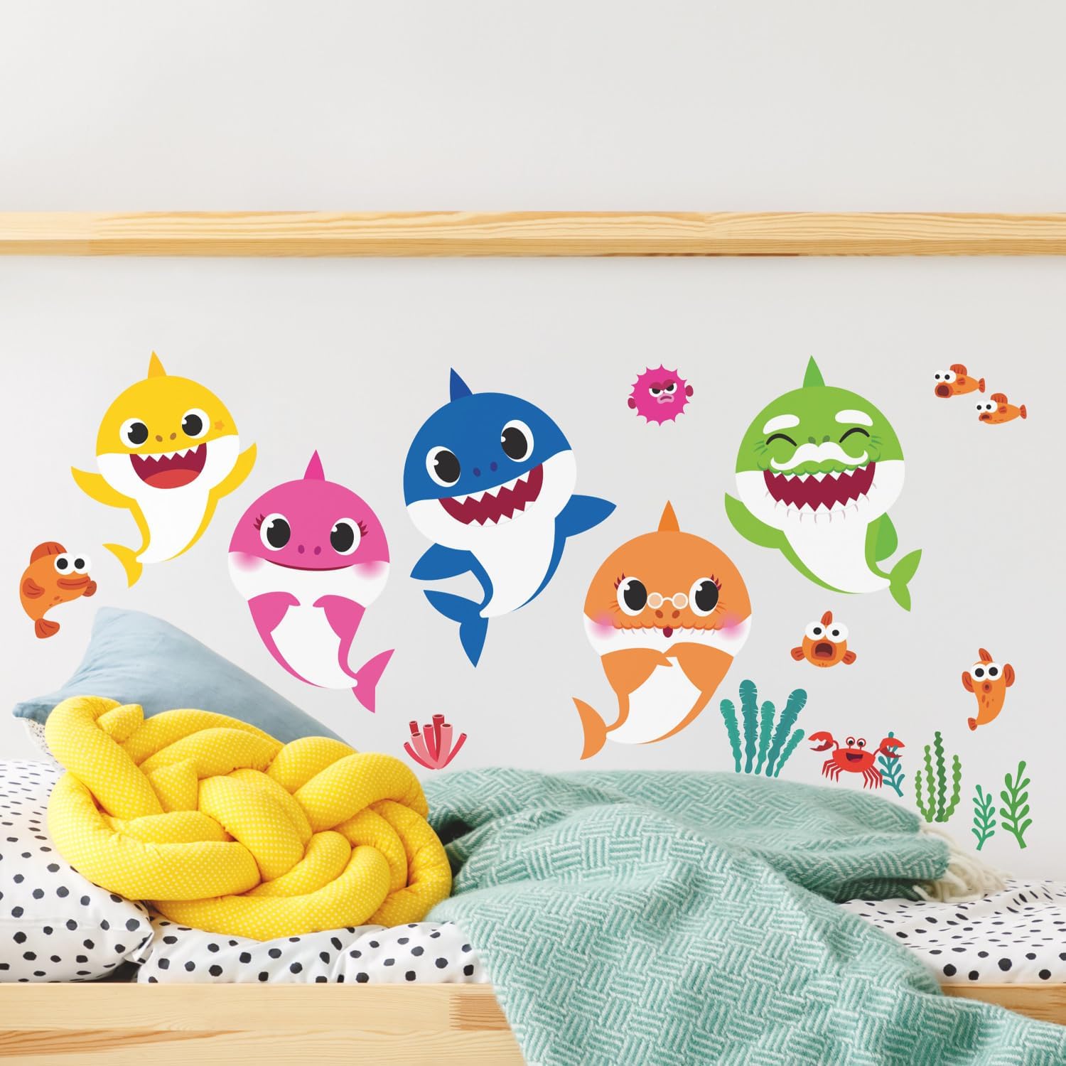 RoomMates RMK4303SCS Baby Shark Wall Decals