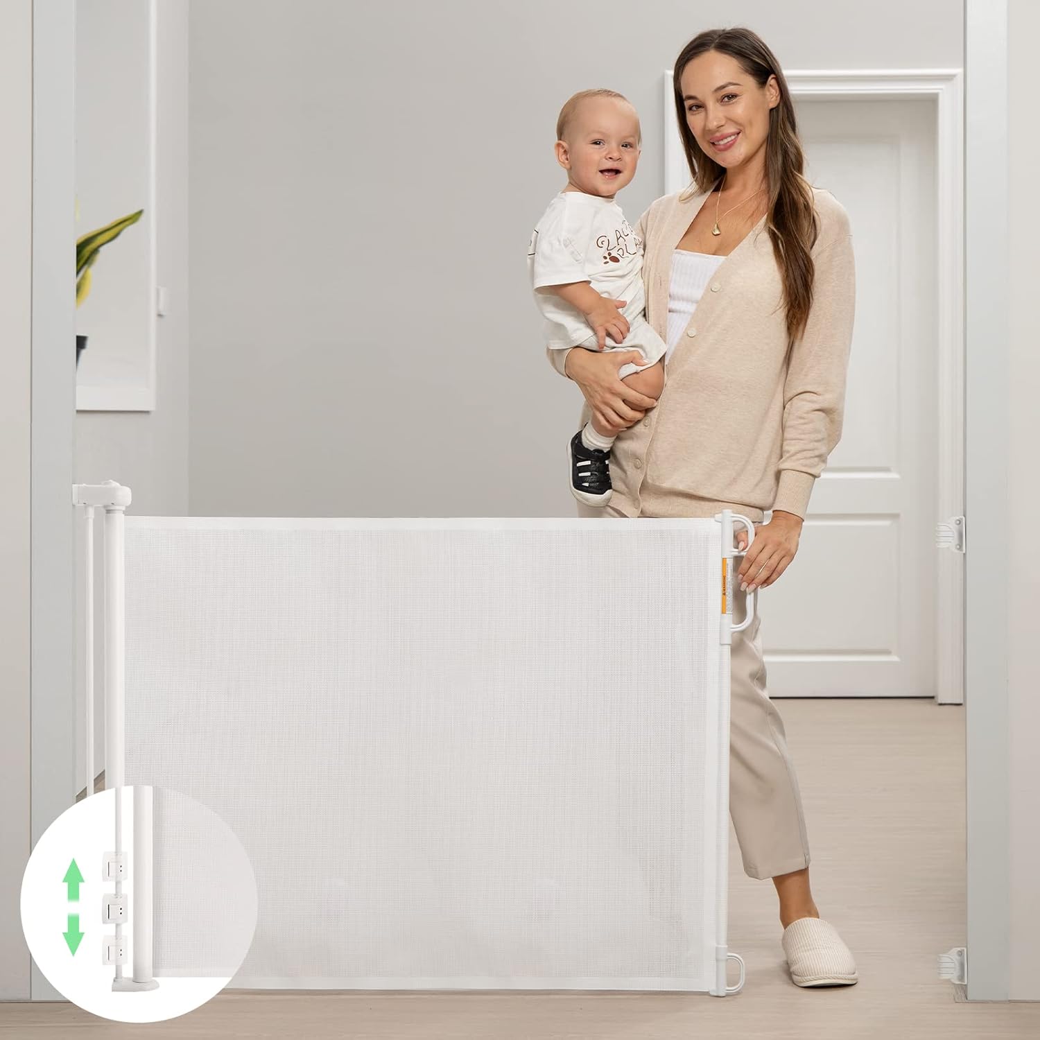 Retractable Baby Gate with Double Lock and No Bottom Rails