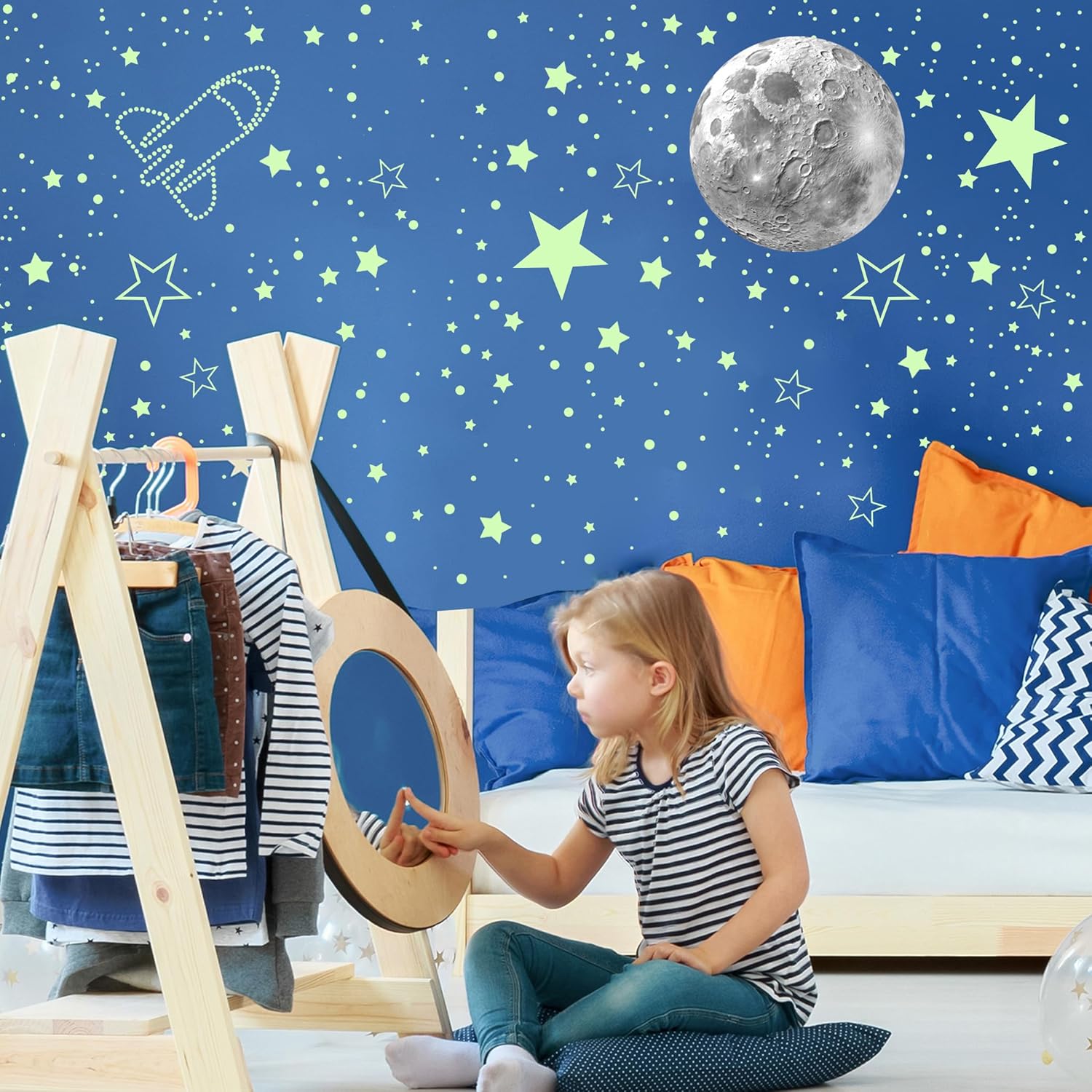 Glow in the Dark Stars and Moon Sticker for Wall and Ceiling Decor