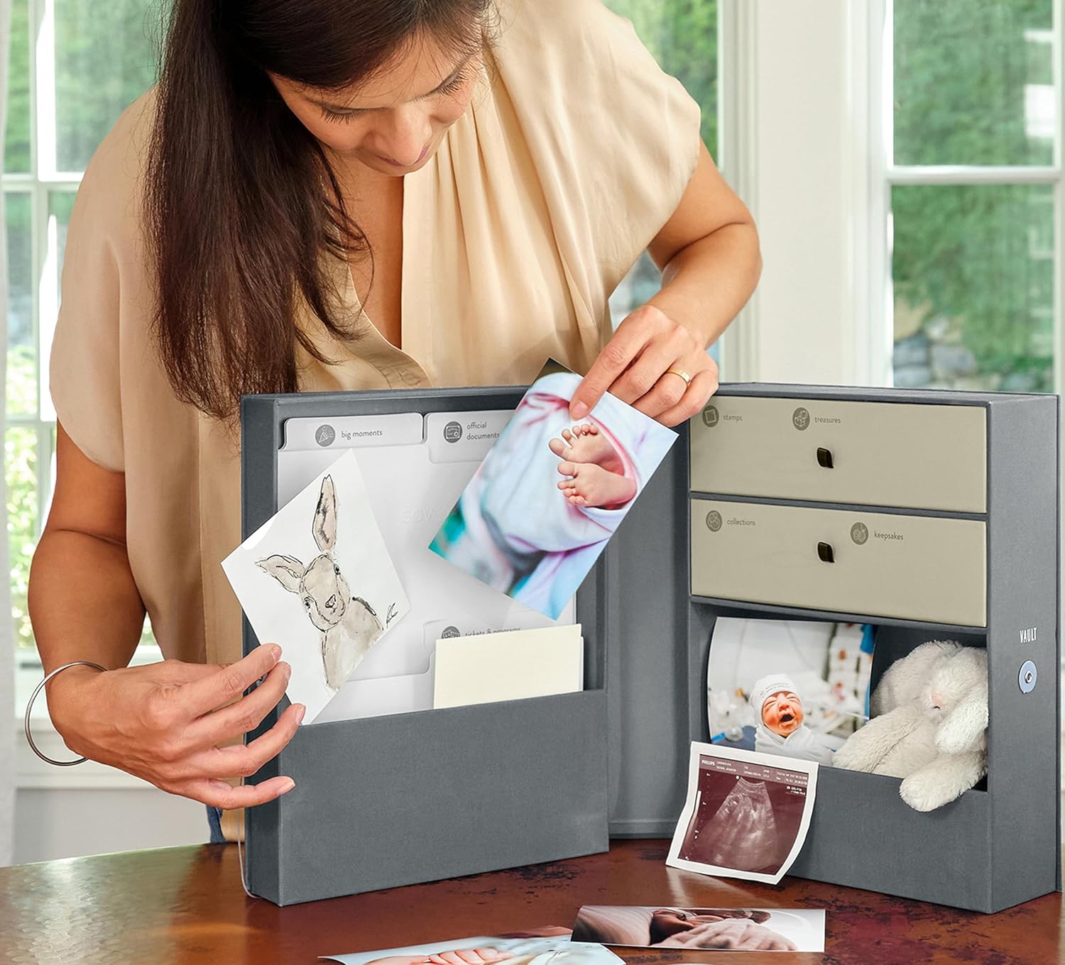 Savor Personalized Baby Keepsake Organizer Box